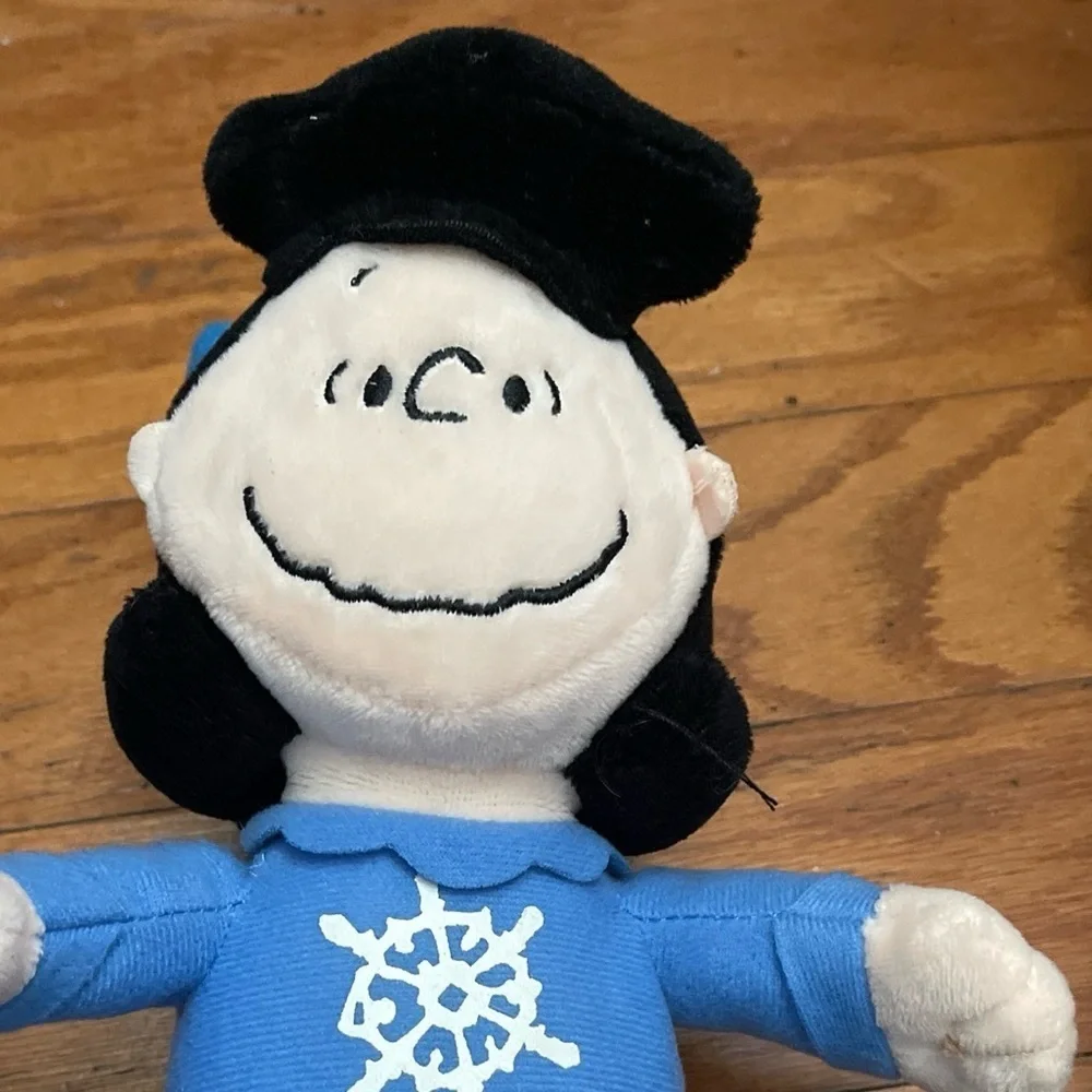 Peanuts LUCY Plush Stuffed 10